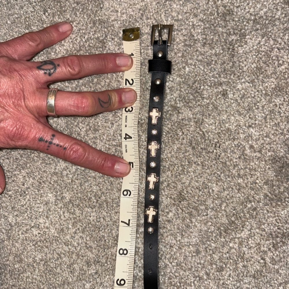 Edgy Black Leather Bracelet with stones and Cream crosses - Picture 6 of 6